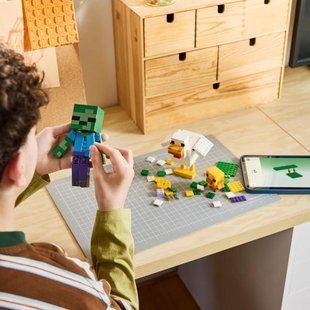 Конструктор LEGO Minecraft 21582 Курячий Жокей, 344 деталі 21582 фото