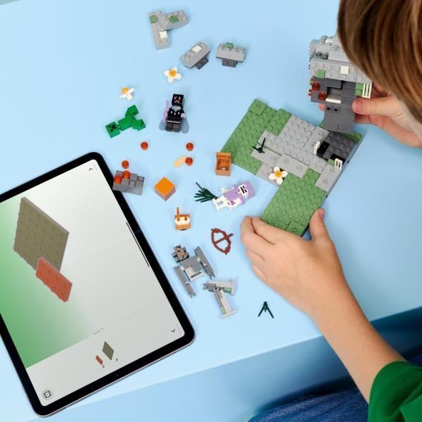 Конструктор LEGO Minecraft 21586 Бледный сад, 243 детали 21586 фото