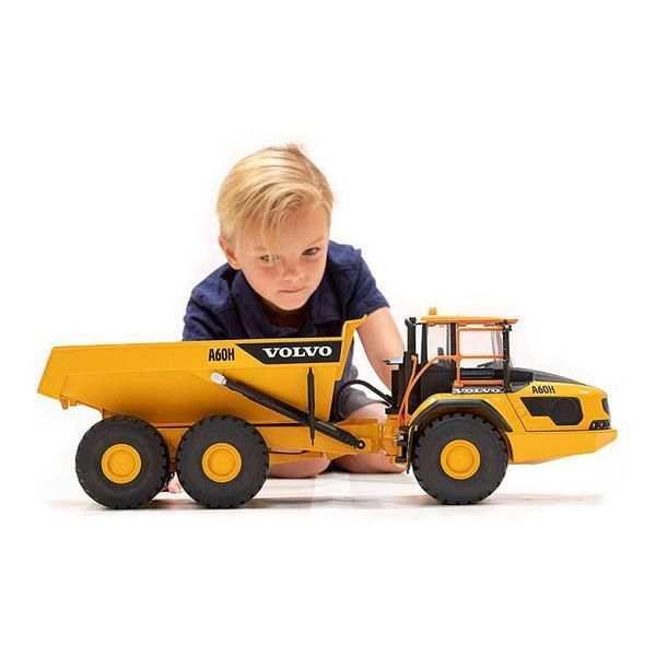 Самосвал Bruder Volvo A60H 1:16 желтый 02455 фото