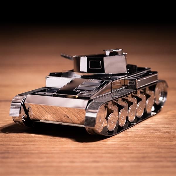 Сборная модель танка Metal Time Pz.Kpfw. II MT060 фото